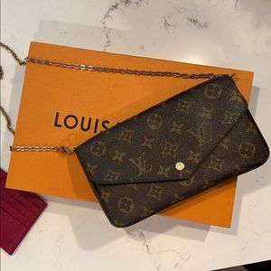 Louis Vuitton Felicie pochette